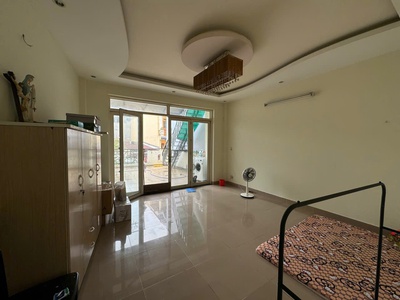 Cho thuê nhà 1 trệt 1 lầu hẻm xe hơi số 25/5 đường 26-3 P.BHH Bình Tân 7