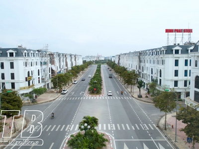 Chủ cần bán gấp nhà 5t mặt đại lộ kỳ đồng chỉ việc xách valy về ở ngay 0