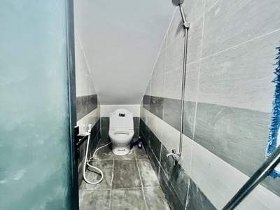 Bán nhà mặt phố chỉ có 2 ty N NN   2 tầng 2 pn 2 wc   89 mét ra đến Đường Tây Hòa, Phường Phước Long 0