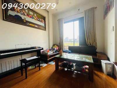 Bán nhà ô tô tránh nhau, phố nhuệ giang, hà đông   dt 45m , 5 tầng, có gara oto, 11,3 tỷ 1
