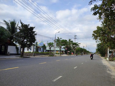 Bán đất mặt tiền mai đăng chơn   diện tích 131m2, giá 5 tỷ 4
