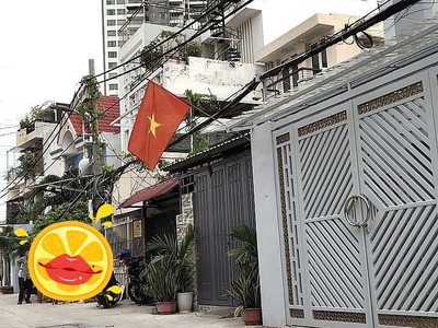 Q7 huỳnh tấn phát bán gấp nhà cấp 4 2 mặt tiền hẻm xe tải diện tích 4x20m chưa qua đầu tư sổ vuông 1