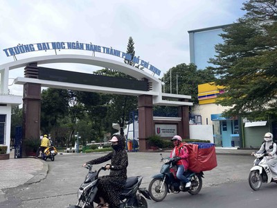 Giảm sốc 1.7 tỷ bán nhà 3 tầng 56m2 4 14 hẻm xe hơi chỉ 6.3 tỷ võ văn ngân linh chiểu thủ đức 3