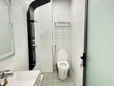 Siêu phẩm nhà mới ken 4 tầng  4x14.5  hxh đỗ cửa 1/ huỳnh thị hai, q12 4