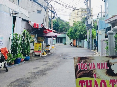 Cần bán gấp, nhà mặt tiền, ngang 5m, dt 50m 5 x 10 x 3 tầng, quận 2, giá chỉ 4 ty 45. 1