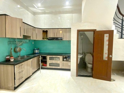 Bán nhà hẻm xe hơi 3 tầng 50m2 5x10 4pn chỉ 4.6 tỷ gần phạm văn đồng linh đông thủ đức hiếm có 1