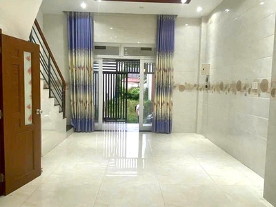 Bán nhà hẻm xe hơi 3 tầng 50m2 5x10 4pn chỉ 4.6 tỷ gần phạm văn đồng linh đông thủ đức hiếm có 2