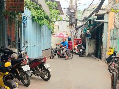 Đất Hẻm 1716 Huỳnh Tấn Phát, TT Nhà Bè, Mặt tiền hẻm 3m, tiện xây dựng nhà mới 1