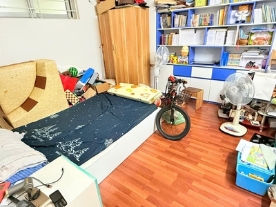 Bán  chung cư đn  a , sổ đỏ 71 m2 , 2pn, số 197 trần phú, hà đông . 4,078 tỷ 0