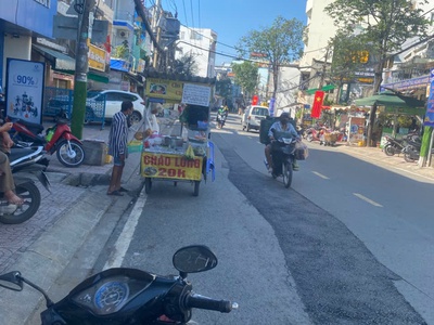 Tết sắp đến,  p9,q8  chỉ 6.9 tỷ, lô góc 2 mặt hẻm, nguyễn duy - sổ đẹp nở hậu  ngang 5.8m diện tích 1