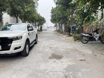 Chính chủ cần bán 60m2 đất TĐC Trâu Quỳ. Hạ tầng tốt, chờ ngày lên Quận 2