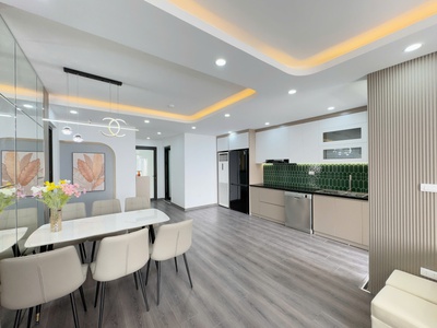 Chính chủ bán căn hộ góc 3PN, view hồ tuyệt đẹp tại KĐT Thanh Hà, full nội thất mới 3