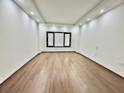 Bán nhà trương định, hoàng mai, gần ô tô tránh, sd 40m2, 5.98 tỷ ctl 3