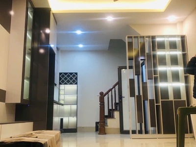 Bán nhà văn hương - 30m - hơn 6 tỷ - tây nam - lô góc - sh tránh nhau 1