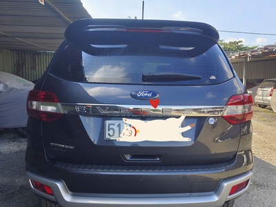 Ford Everest 2020 Trend 2.0L AT 4x2, màu xám, mới 90  chính chủ 4