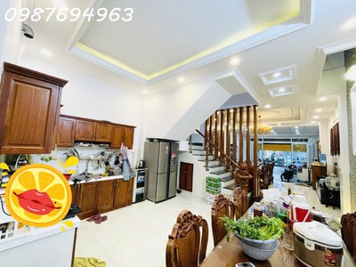 Q7 mặt tiền mai văn vĩnh thích hợp kinh doanh khu sầm uất tiện nhà đẹp sổ vuông hoàn công đủ 20.xt 2