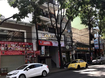 Bán nhà chính chủ mặt tiền nguyễn thị minh khai, phường tân lập  nay đổi tên là tân tiến  tp nha 2