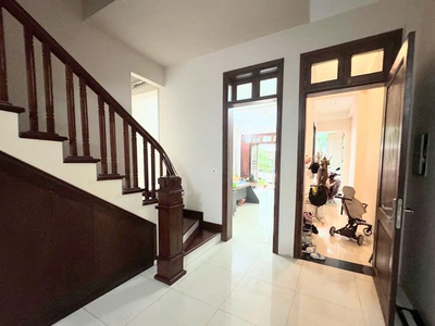 Bán nhà NGUYỄN VĂN CỪ 8 tỉ Ô TÔ sát MẶT PHỐ, nhà 68M mặt tiền 4.5M siêu đẹp. 0