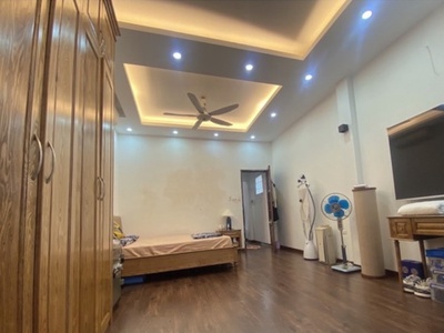 Bán nhà NGUYỄN VĂN CỪ 8 tỉ Ô TÔ sát MẶT PHỐ, nhà 68M mặt tiền 4.5M siêu đẹp. 1