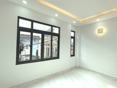 Bán nhà  4x11.4 m, hẻm xe hơi đường âu cơ, quận tân phú 3