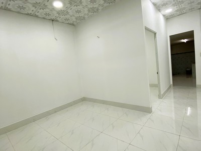 Bán nhà 55m , 2 pn, sổ hồng hoàn công, 3.5 tỷ - đường 4, trường thọ 2