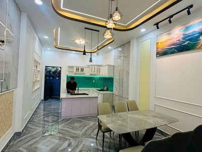 Nhà 3 tầng đúc  4x21  mặt tiền đường thạnh xuân 21, quận 12 giá rẻ 7.5 tỷ 3