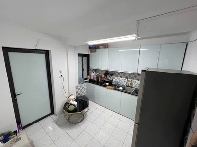 Cho thuê nhà tập thể tầng 1 Kim Liên Đống Đa 70m, 3N2VS, full đồ ở luôn giá 10 triệu 1