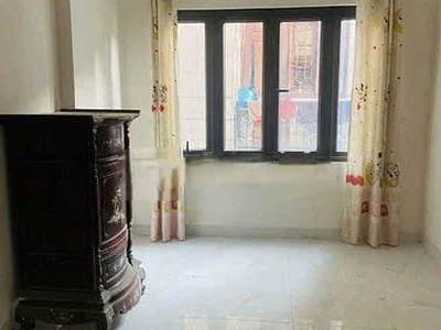 Cho thuê nhà nguyên căn, mặt ngõ Lý Nam Đế, Hoàn Kiếm 35m x 5T giá 20tr, vỉa hè, KD 1
