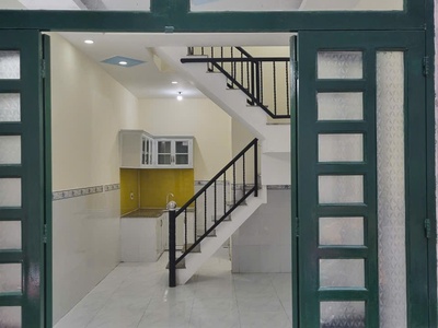 Chính chủ cho thuê nguyên căn ngay trung tâm chợ Đường quận 12 1