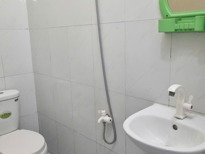Chính chủ cho thuê nguyên căn ngay trung tâm chợ Đường quận 12 6