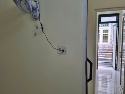 Chính chủ cho thuê nguyên căn ngay trung tâm chợ Đường quận 12 7