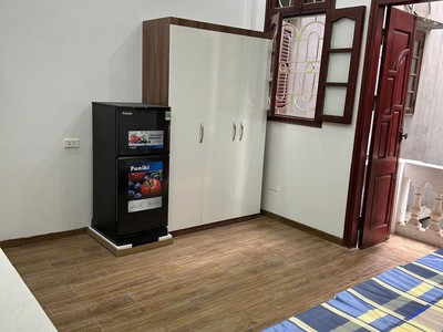 Cho thuê ccmn phòng khép kín số 16c ngõ 85 phố xuân thuỷ. 0