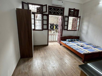 Cho thuê ccmn phòng khép kín số 16c ngõ 85 phố xuân thuỷ. 2