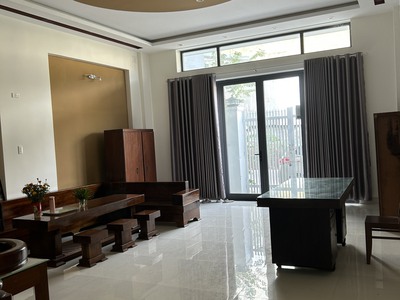Nhà chính chủ - giá tốt - vị trí đẹp tại khu htkt kdc viện sốt rét ký sinh trùng 2