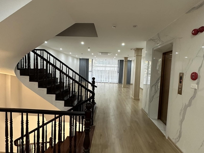 Phố đỗ quang 130m2, 6t thang máy, mt7m có 2 thoáng vĩnh viễn khu vip trung hòa 3