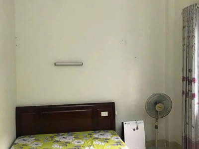 Cho thuê nhà Thanh Bình, Mộ Lao, Hà Đông 50m x 5T giá 17tr, phân lô, vỉa hè, ô tô tránh 3