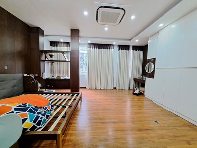 Bán 65m - 7 Tầng - 6m.Mặt tiền.   Hoàng Cầu   Đống Đa.Khu Vip 2