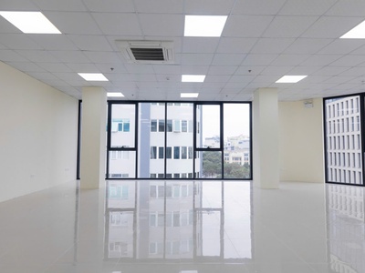 Cho thuê tòa VP Hàng Bài, HK, 135m2 x 9 tầng, thang máy, PCCC phù hợp VP, spa, giáo dục 2