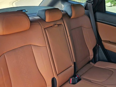 HÀNG HIẾM  Chính chủ cần bán xe KIA SPORTAGE SIGNATURE bản dầu D2.0, bản xịn nhất full Option 9