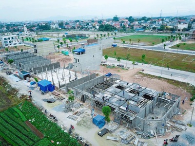 Bán đất mặt tiền sổ sẵn trung tâm phổ yên giá rẻ duy nhất 2