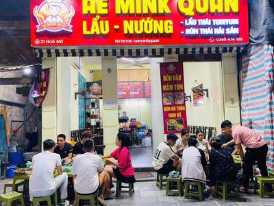 Do mình có việc chuyển đi nên cần sang nhượng lại mặt bằng kinh doanh tại phố hòa mã 1