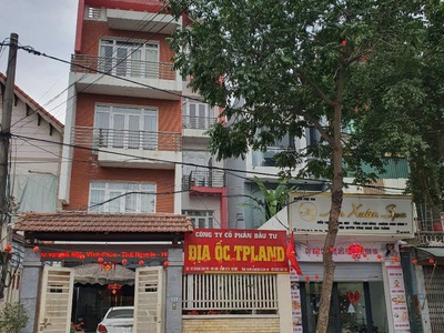 Cho thuê biệt thự 5 tầng làm văn phòng cty, ngân hàngtại mặt đường vân trì, vân nội, đông anh 0