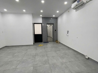 Chỉ xíu 13tỷ-mặt tiền kd an dương vương 6tầng có thang máy ngang 5.5m cn 83.6m2 3