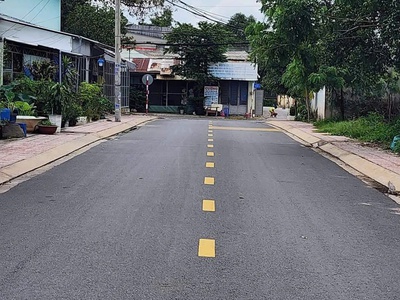 Chính chủ bán nhanh lô đất mặt tiền đường nhựa trung tâm hành chính xã tân hiệp , huyện hóc môn 0