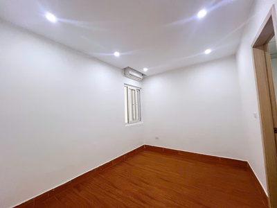 Cần bán căn hộ chung cư 62m, full nội thất mới tại 5 tòa mới KDT Thanh Hà Cienco 5 3