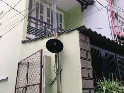 Bán gấp nhà 3 mặt hẻm Lạc Long Quân, P.5, Q.11. 1