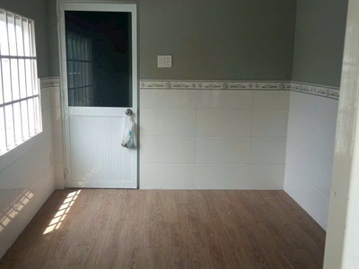 Bán gấp nhà 3 mặt hẻm Lạc Long Quân, P.5, Q.11. 2