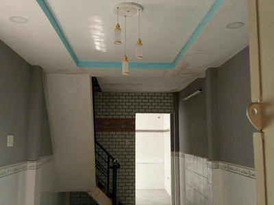 Bán gấp nhà 3 mặt hẻm Lạc Long Quân, P.5, Q.11. 4