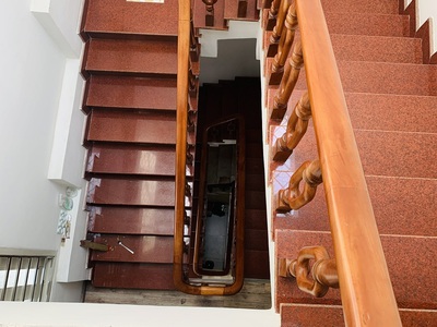Cho Thuê Nhà Nguyên Căn 1 trệt 2 lầu, sân thượng - Mở VP kết hợp ở 7