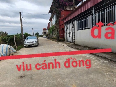 Nổ thẳng  không vòng vo dt 80 m fun thổ cư đường thông rộng 4,5 đến 5 m  cách đường tỉnh lộ 418 120 1